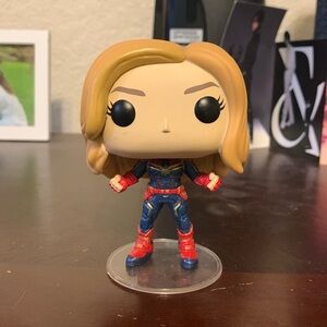 captain marvel funko pop bobble head
